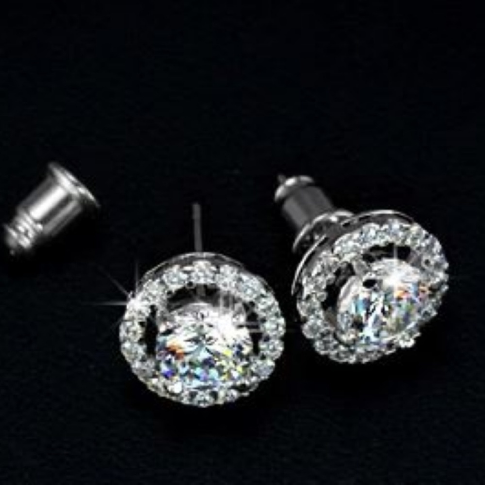 Halo .75ct CZ Diamond White Gold Stud Earrings - Picture 2 of 2